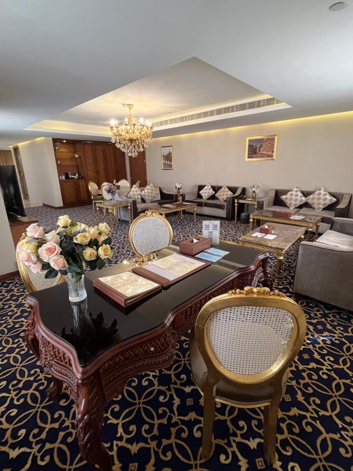 Al Rahden Hotel Rijad Zewnętrze zdjęcie